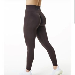 Alphalete amplify leggings in chocolate size small